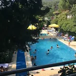 阿塔迈尔多加度假酒店 酒店 Gemlik